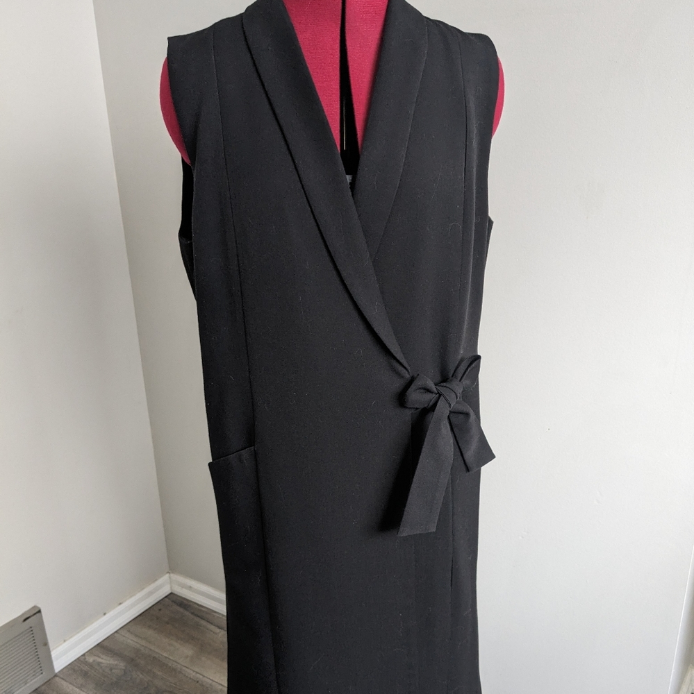 Minimum Long Side-tie Vest